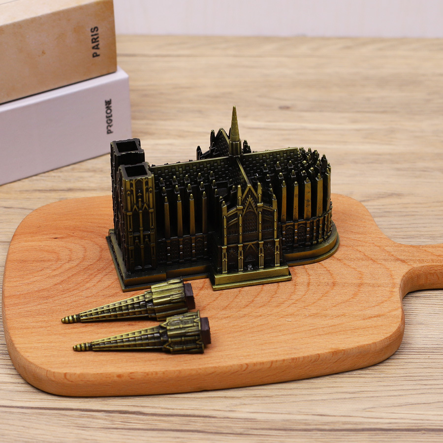 Katedra Kolumny Świętej Doroży – Germany Home Decor recenzja i cena