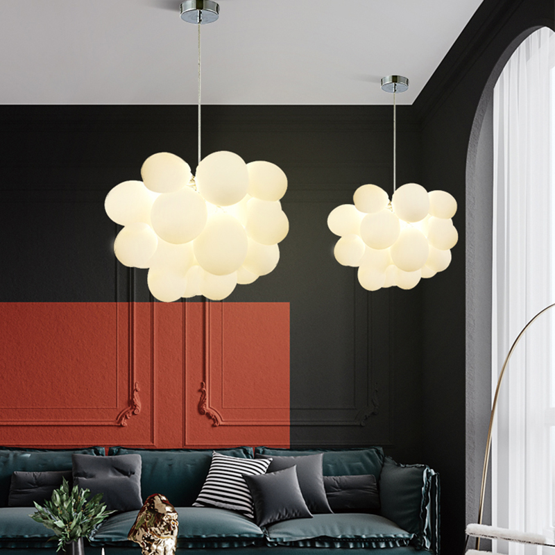 Nowoczesne lampy wiszące w sty – Hanging Moon Lamp recenzja i cena